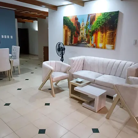 Guest Friendly Penthouse Apartamento *